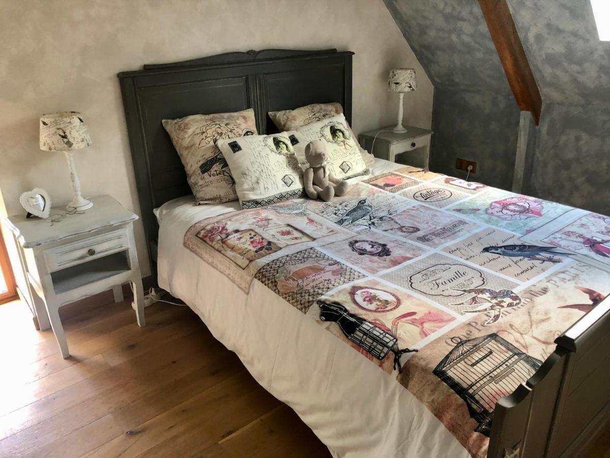 Appartamento Chambre double avec SDB privée au milieu des champs Teloché Esterno foto